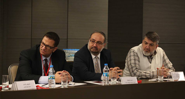 إضاءة على تجربة المفاوضات البوسنية والأفغانية في إنهاء النزاعات المسلحة