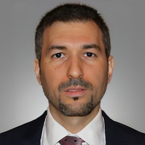 Dr. Ali Bakir